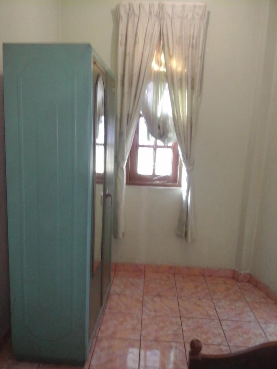Apartamento Colombo 20 Minutes By Train Wattala Exterior foto